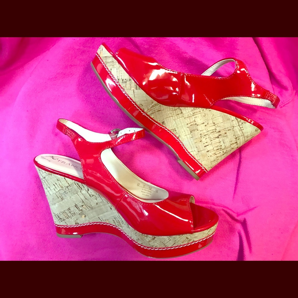 FRANCO SARTO cute Red CORK PLATFORM WEDGES 8M
